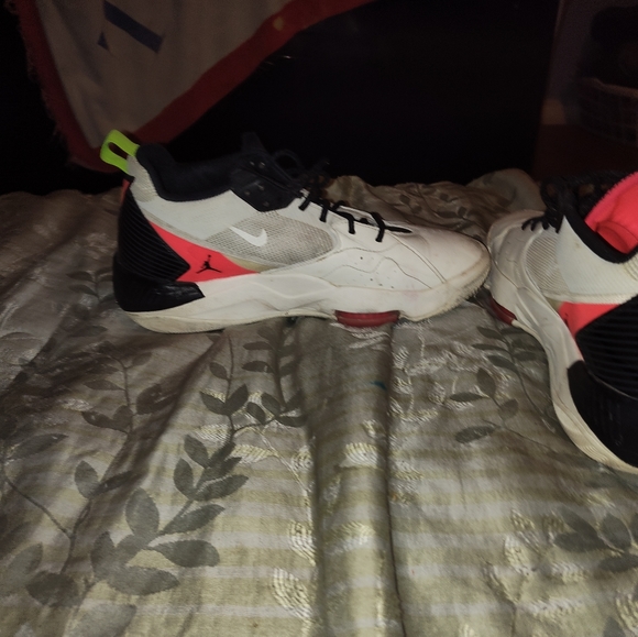 Shoes - Picture 3 of 3